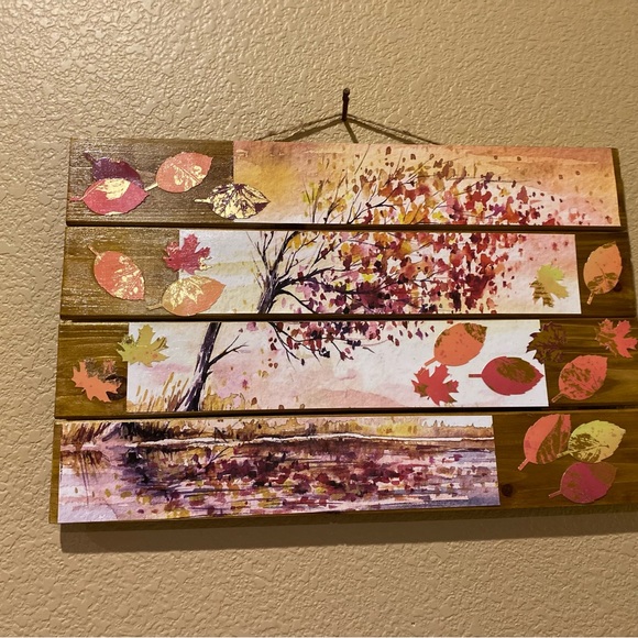 Falling Leaves 🍁 - Picture 2 of 12